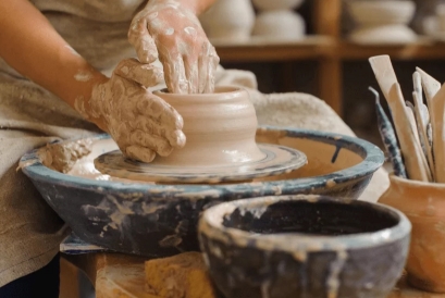 Atelier Poterie à Djerba – Découverte Artisanale avec un Artisan | Expérience Traditionnelle à Djerba